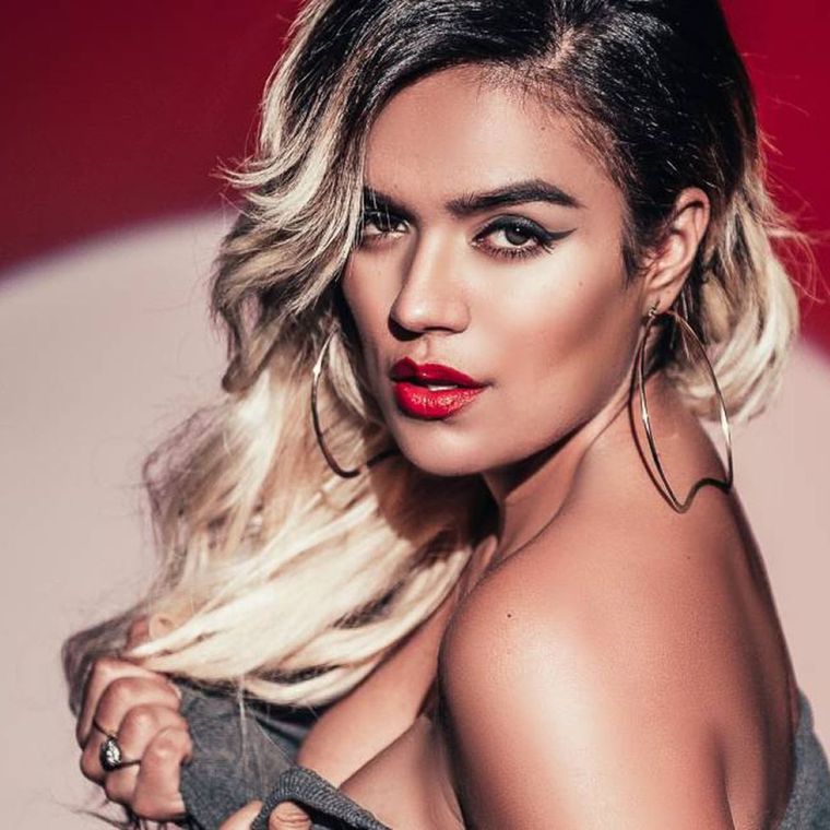 Karol G reveló su nueva apariencia en las redes sociales. Foto: Instagram