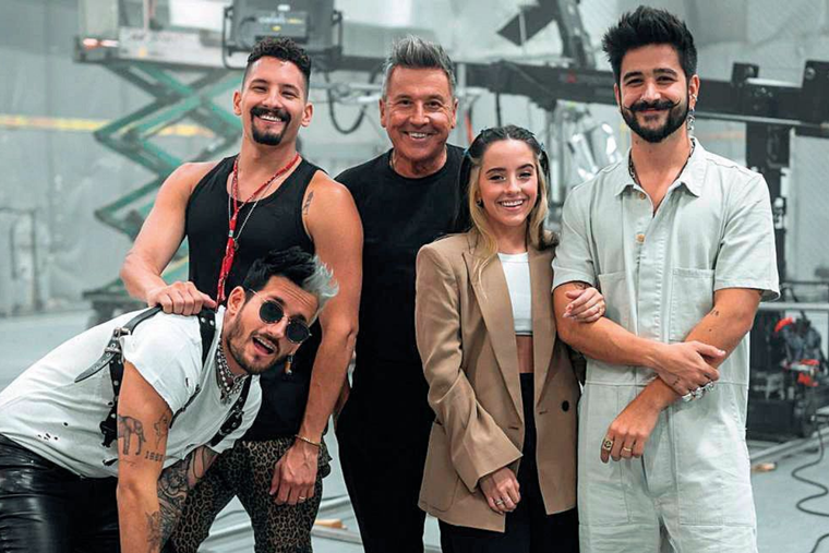 RICARDO MONTANER Y SUS HIJOS COMPARTEN UNA GRAN PASIÓN UNA COLECCIÓN DE AUTOS EXCLUSIVOS Y DE LUJO