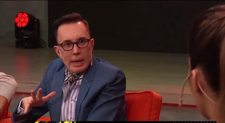 Marcelo Polino contó cuál fue la noticia que más dolor le causó dar al aire El periodista emocionó a todos en el programa Poco Correctos Foto: Captura de TV