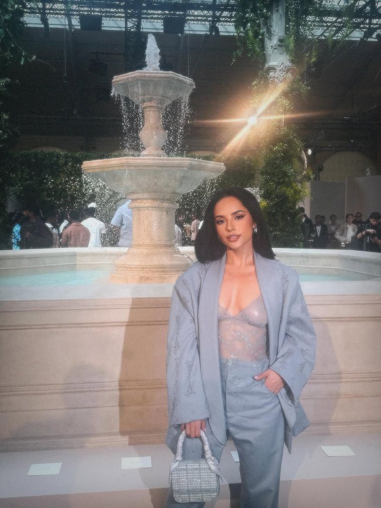 Becky G tiene 28 años. Becky G tiene 28 años. 