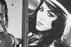 karina jelinek y la promocion de sus tangas con selfies hot