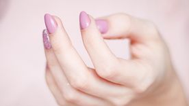 Manos rejuvenecidas. Manos rejuvenecidas.