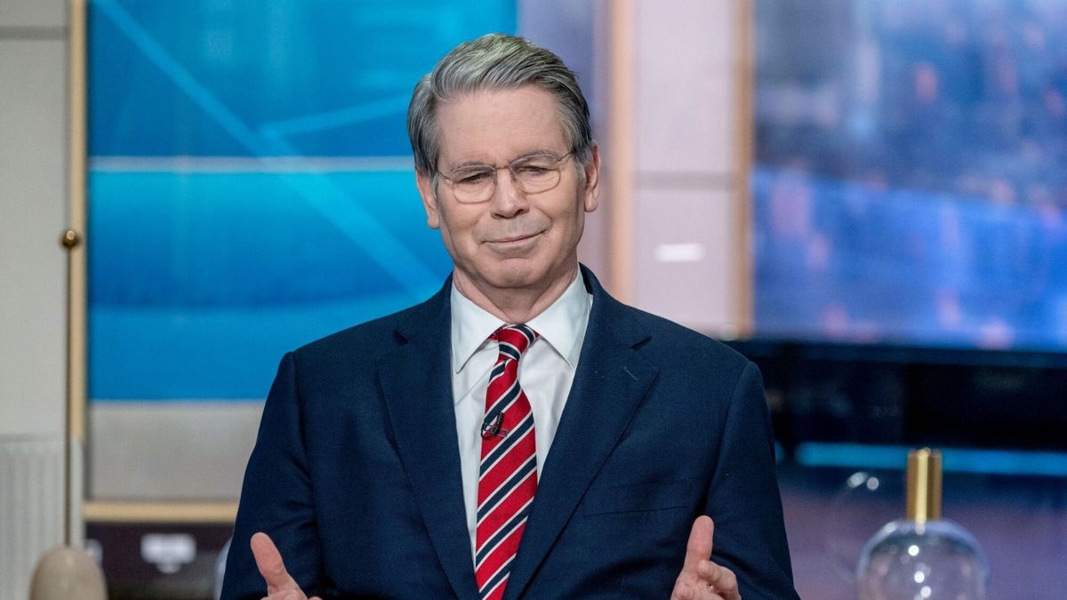 Pese a la nueva intervención de Scott Bessent, el dólar subió por tercera jornada consecutiva