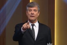 Mario Pergolini conduce Otro día perdido por Eltrece. Mario Pergolini conduce Otro día perdido por Eltrece.