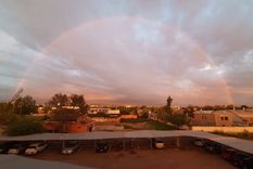 Completo El arcoíris, tal como se vio en Guaymallén.