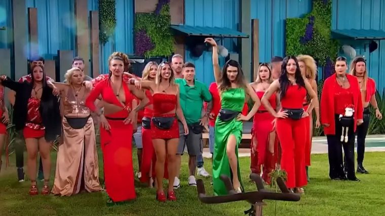 La cirugía estética que siempre soñó la hermanita. Foto: Captura de video Telefe