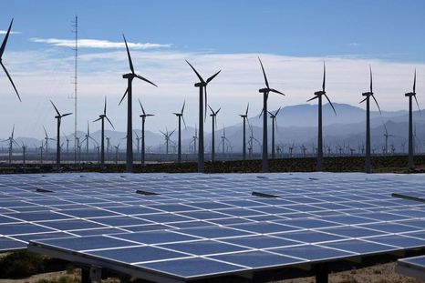 como las energias renovables superaron por primera vez al carbon como principal fuente de electricidad en el mundo como las energias renovables superaron por primera vez al carbon como principal fuente de electricidad en el mundo