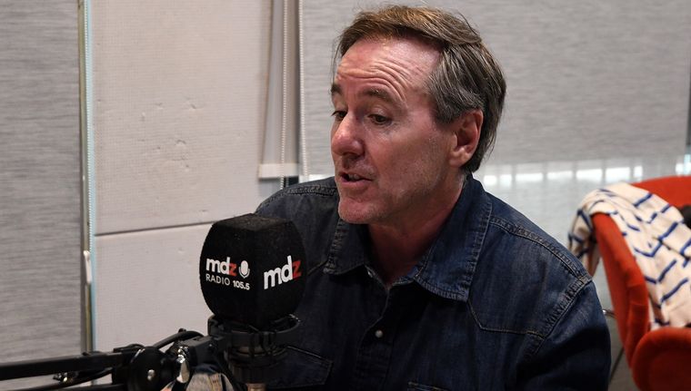 Guillermo Elizalde en el estudio de MDZ Radio Foto: ALF PONCE MERCADO / MDZ