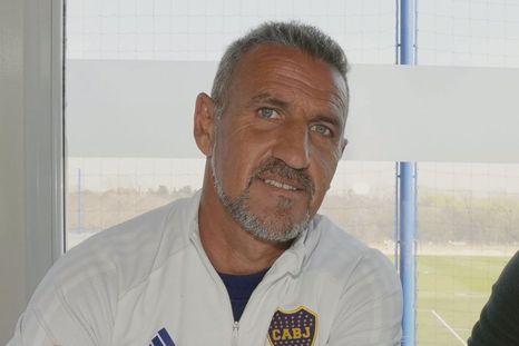 Raúl Cascini le pegó a varios exfutbolistas de Boca por las críticas hacia Juan Román Riquelme. Foto: @BocaJrsOficial Raúl Cascini le pegó a varios exfutbolistas de Boca por las críticas hacia Juan Román Riquelme. Foto: @BocaJrsOficial