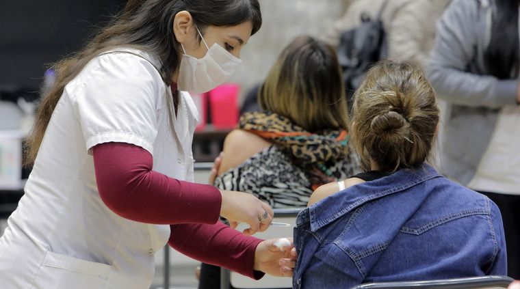 Los vacunadores, parte fundamental de una campaña histórica. Foto: Gobierno de Mendoza