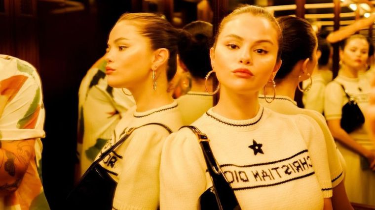 Selena Gómez El anuncio en París. Foto: @selenagomez