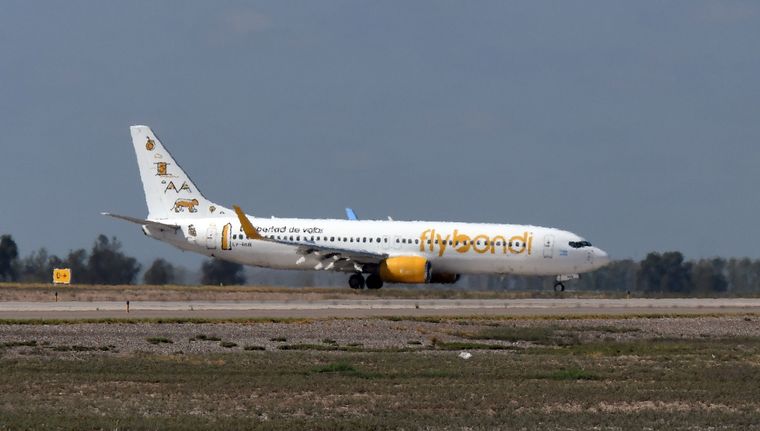 Preocupación por posibles cancelaciones de vuelos Foto: ALF PONCE MERCADO / MDZ