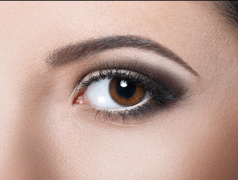 El maquillaje adecuado puede resaltar cualquier tipo de ojos.  Foto: sevilla.abc.es