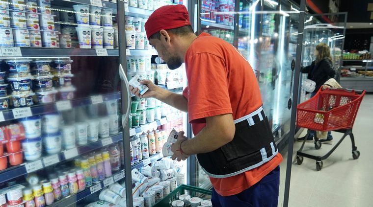 La inflación de alimentos y bebidas se aceleró en la tercera semana de mayo Foto: NA