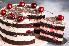 Secretos para preparar el mejor pastel Selva Negra en casa Foto: Shutterstock
