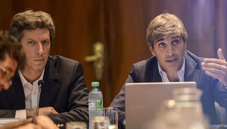 Decisión. Santiago Bausili y Luis Caputo se volcaron por Juan Troncoso para el BICE. Foto: NA