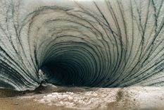 El túnel natural, formado por roca y hielo, se desplomó el fin de semana pasado Foto: Shutterstock