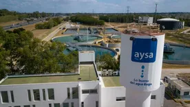 El Gobierno redefine el marco regulatorio del agua y acelera la privatización de AySA. El Gobierno redefine el marco regulatorio del agua y acelera la privatización de AySA.
