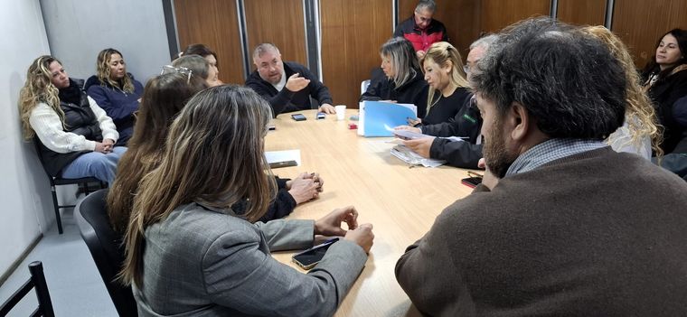 ATE Mendoza en paritarias con el Gobierno Provincial.