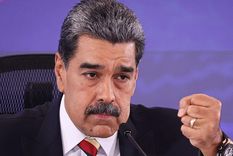 En medio de una creciente tensión entre Washington y Caracas, Nicolás Maduro, advirtió que respondería a cualquier acción militar de Estados Unidos con una "lucha armada".