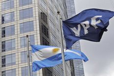 Caso YPF: el Gobierno descubrió filtraciones y sospechan venta de información de empleados del Estado.