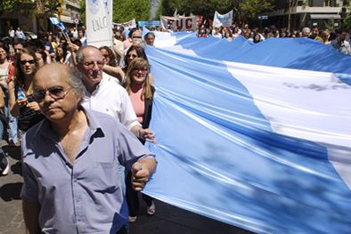 MDZol | Los gremialistas vuelven con los reclamos. Foto: Gonzalo Bravo / mdz