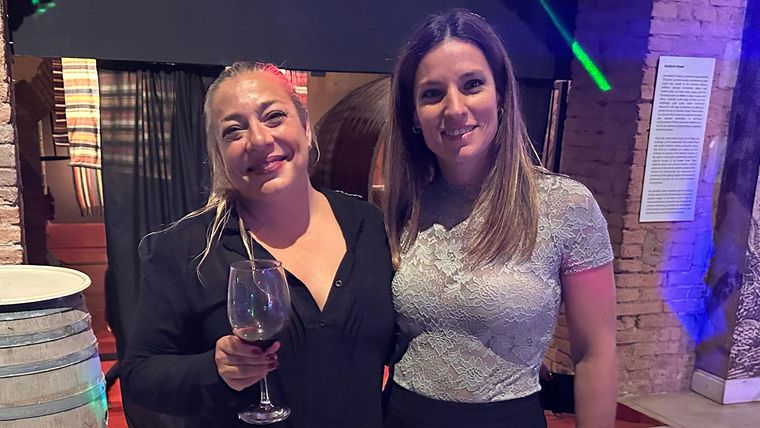 Victoria Moyano y Noelia Esteban. Victoria Moyano y Noelia Esteban.