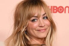 Kaley Cuoco se animó a mostrar cómo está su pancita en esta etapa final de su embarazo.