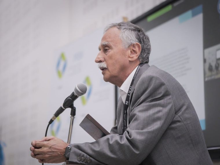 Mario Lugones habló sobre el PAMI