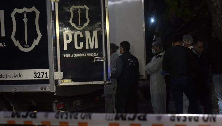 La Policía Científica trabajó en la escena del hecho. La Policía Científica trabajó en la escena del hecho.