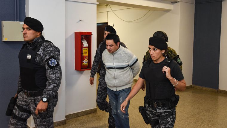 Mariano Luque fue señalado por la desaparición de Soledad Olivera y luego por el caso de Johana Chacón. Mariano Luque fue señalado por la desaparición de Soledad Olivera y luego por el caso de Johana Chacón.