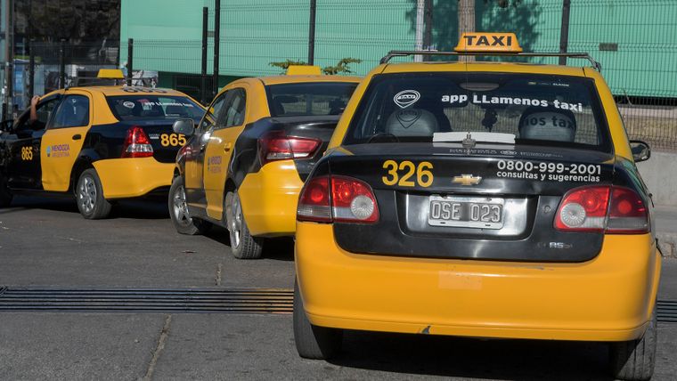 Las tareas comenzaron sobre calle Reconquista y se extenderán progresivamente al resto de las arterias que rodean la Terminal.