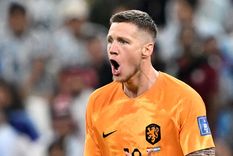 Wout Weghorst El delantero de Países Bajos que se peleó con Messi, aseguró que se quedó decepcionado por Leo. Foto: EFE