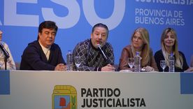 Los intendentes sacan de las negociaciones a Kicillof, Máximo Kirchner y Sergio Massa. Foto: PJ Los intendentes sacan de las negociaciones a Kicillof, Máximo Kirchner y Sergio Massa. Foto: PJ