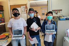 estan presos, arreglan computadoras y las donan a escuelas de bajos recursos