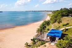 En Corrientes hay playas donde relajarse en vacaciones. Foto: Ituzaingó corrientes