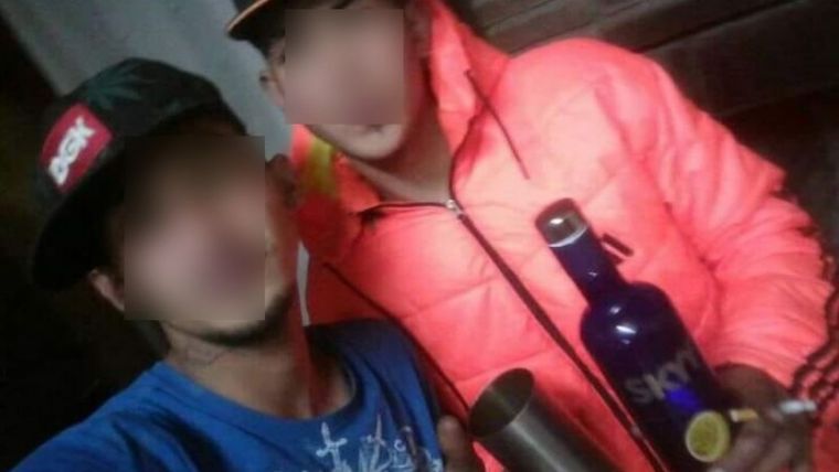 Sospechados Los acusados tienen una restricción de acercamiento.