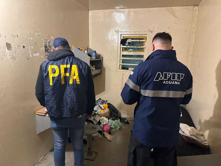 Allanamiento simultáneos en cárceles y domicilios del país Foto: Policía Federal Argentina