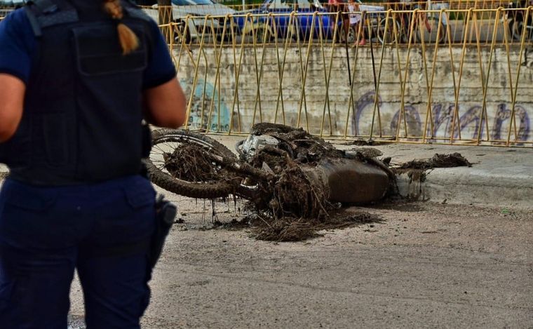 El hombre fue hallado sin vida luego de haber sido arrastrado por la crecida en un cruce de Tupungato