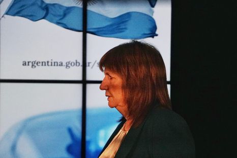 La ministra de Seguridad, Patricia Bullrich, oficializó un nuevo esquema de ingreso destinado a profesionales que quieran sumarse a la Policía Federal Argentina (PFA) y al Departamento Federal de Investigaciones (DFI). Foto: NA La ministra de Seguridad, Patricia Bullrich, oficializó un nuevo esquema de ingreso destinado a profesionales que quieran sumarse a la Policía Federal Argentina (PFA) y al Departamento Federal de Investigaciones (DFI). Foto: NA