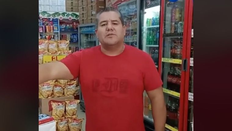 Claudio Páez, el kiosquero que es viral en las redes sociales Foto: Captura de pantalla