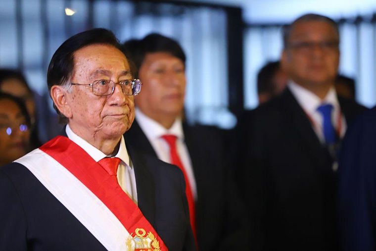 Los presidentes duran poco en Perú. El actual, José María Balcázar, llegó al cargo en febrero y tendrá que dejarlo en julio.