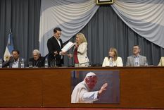 La UNRC no solo honró la memoria de Francisco, sino que asumió el compromiso de mantener vivo su legado en cada acción educativa y social que impulse hacia adelante.