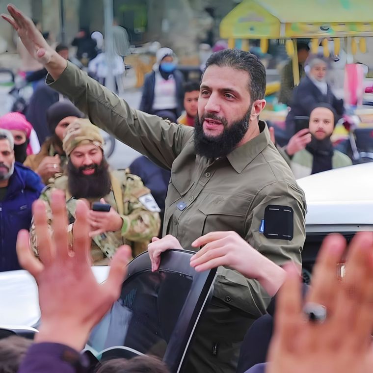 Ahmed al-Shar’a es también conocido como Abu Mohammed al-Julani Foto: X @aamir_aali