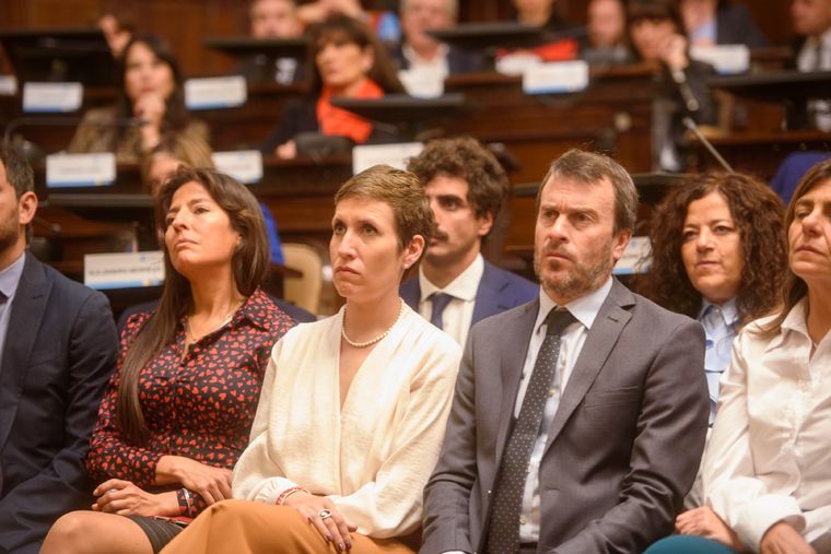 Pamela Verasay, Jimena Latorre y Lisandro Nieri Foto: Prensa Gobierno de Mendoza