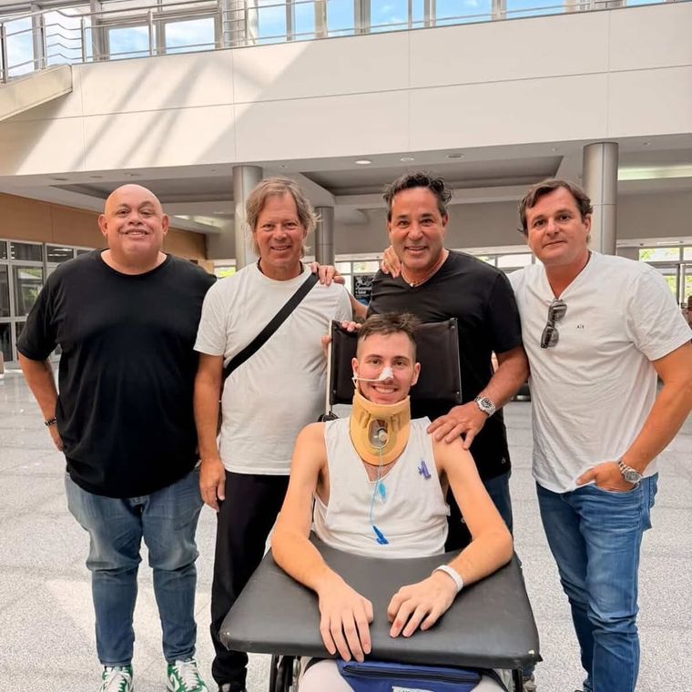 Papá y tíos de Juan Cruz Yacopini. Papá y tíos de Juan Cruz Yacopini.