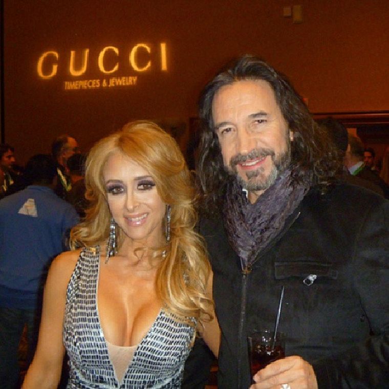 Marco Antonio Solís junto a su esposa Cristy Solís. Foto: Instagram