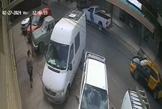 José Vidigh está grave por un fuerte golpe en la cabeza sufrido durante el asalto Foto: Captura de video José Vidigh está grave por un fuerte golpe en la cabeza sufrido durante el asalto Foto: Captura de video