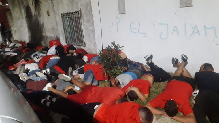 Los barras detenidos. Foto: @domenech_news