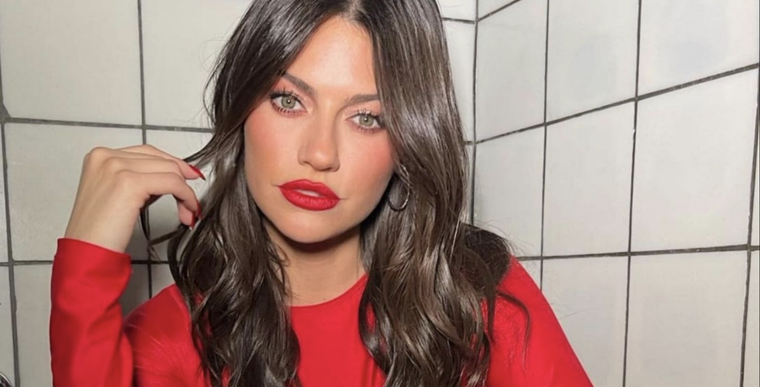 La influencer se encuentra disfrutando de la playa, la arena y el sol de la costa Argentina Foto: @sofijuok